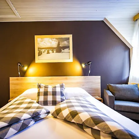Flores Guest house 3*