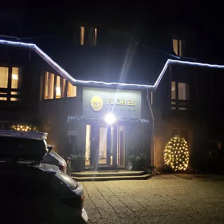 Flores 3* デマノブスカ・ドリーナ