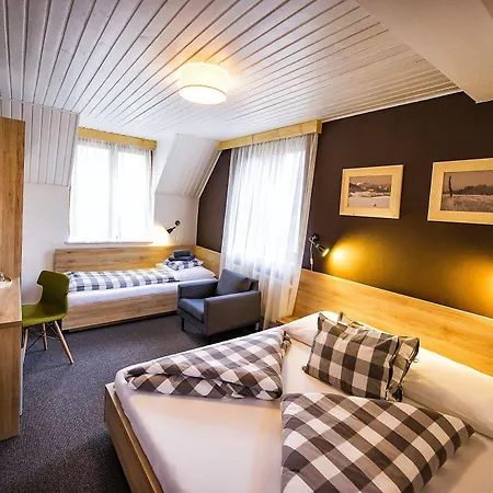 Flores Guest house