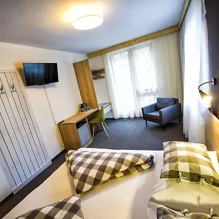 Flores Гостевой дом 3*